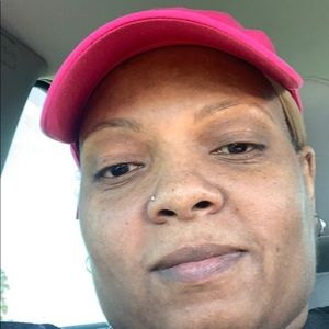 Meet your Posher, Tomeaka